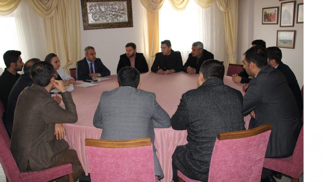 İlçe Milli Eğitim Müdürümüz Mirza ÇAZIM Ortaokul Müdürleri İle Toplantı Yaptı